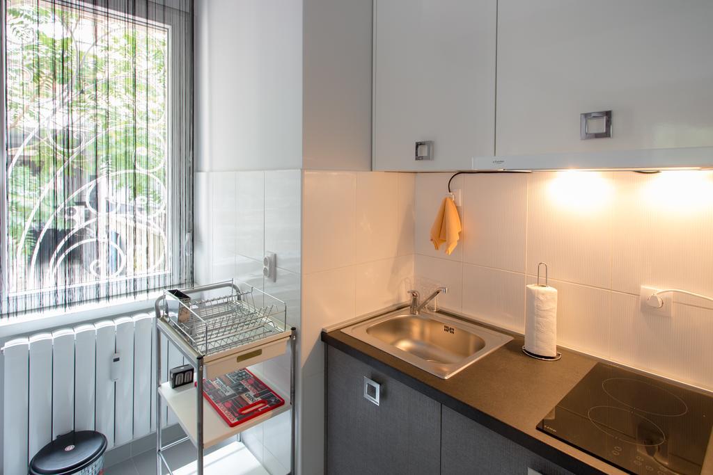 Lea Apartment Belgrado Esterno foto